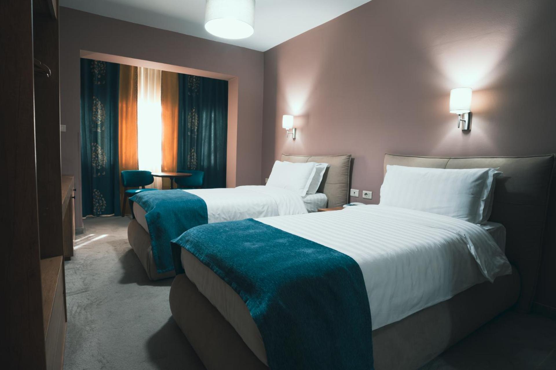 Hotel Eder Tirana Exteriér fotografie